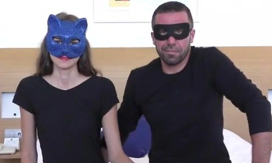 Муж с женой решили попробовать себя на порно кастинге у Вудмана